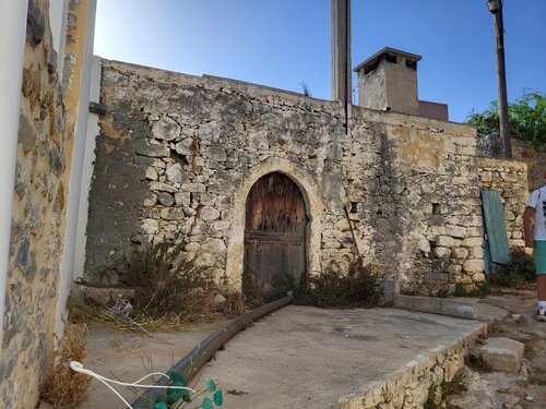 Maison à l'abandon Milatos